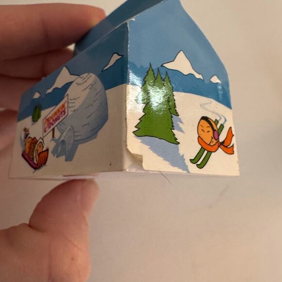 Dunkin Donuts Vintage Ornaments Set Of 2 Coffee Cup Munchkins Y2k Collectible - Picture 4 of 9